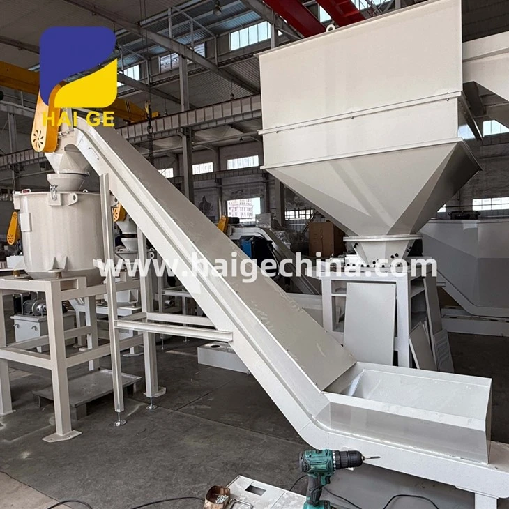 High Efficiency Vertical Chip Crushing Machine GRLB1-400 high quality High Efficiency Vertical Chip Crushing Machine GRLB1-400 high quality
